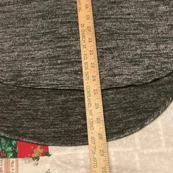 Banana Republic Signature Tee womens small gray stretch - Picture 7 of 7